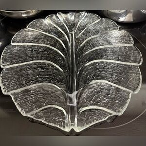 Orrefors Sweden "Eden" Glass Oval Leaf Platter 12.5”x12”